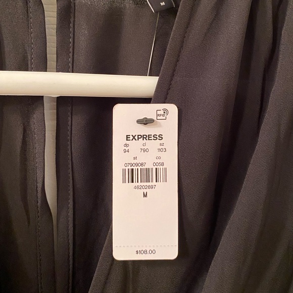 EXPRESS Women’s Black Wide Leg Jump Suit NWT - Picture 2 of 6